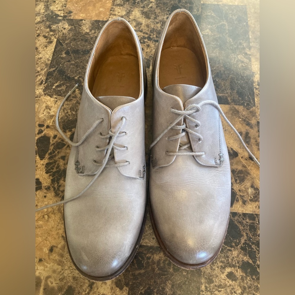 Frye--gray leather Oxfords